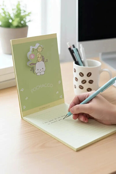 Miniso Sanrio Lisanslı Pochacco Standlı Not Defteri – Masa Üstü Tasarım
