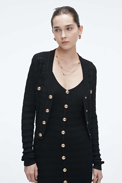 Yola Solid V-Neck Long-Sleeve Top