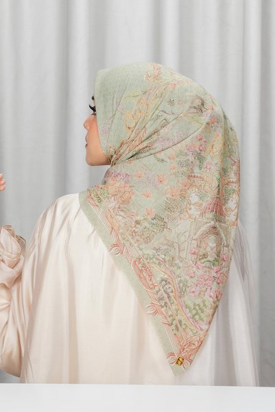 Buttonscarves Palace Vual Square Scarf - Gloire