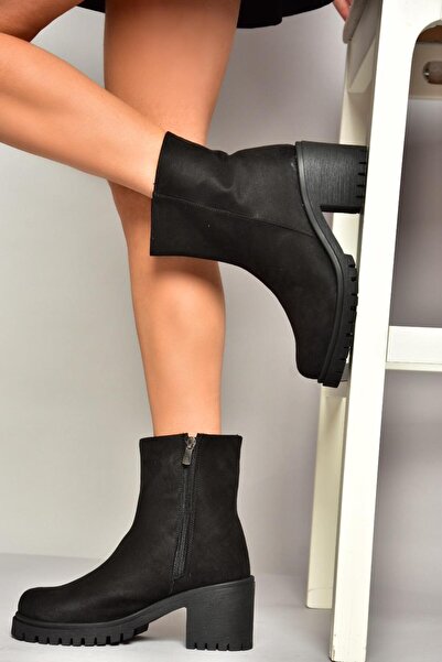Fox Shoes تي 726911102   حذاء نسائي أسود من جلد الغزال بكعب سميك