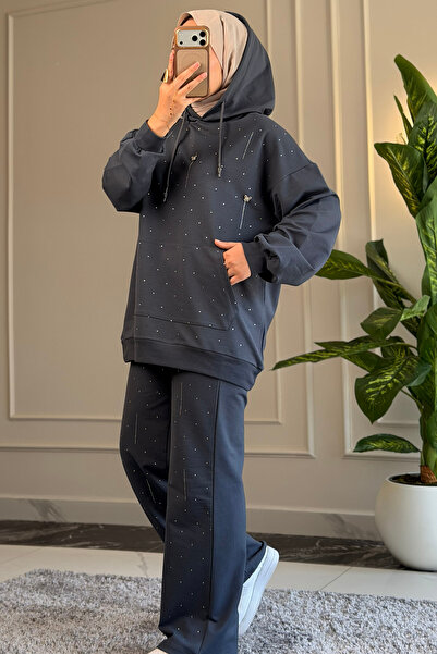 Suede Style 5540 - Stylish and Comfortable 2-Yarn Lycra Hooded Decoration Sto...