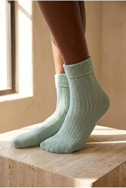 Katia&Bony Woman's green colored towel socket socks