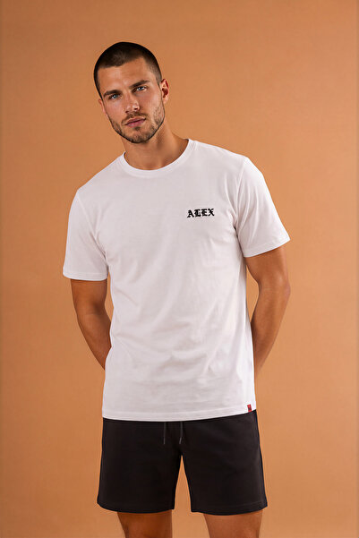 Kişiye Özel İsim Nakışlı Erkek İsimli Tişört - %100 Penye Pamuk Bisiklet Yaka Standart Kesim İsme Özel Hediye Basic Beyaz T-Shirt
