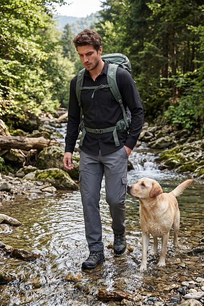 Buratti Pantaloni cargo de trekking cu croială normală și buzunar frontal, pe...