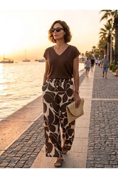 URUMDAY Mercerized V-Neck Slim Blouse