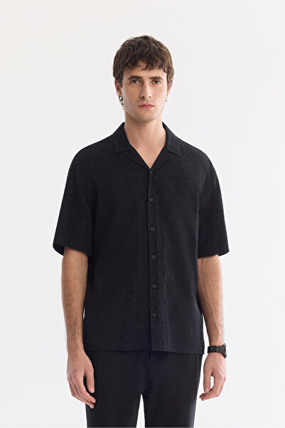 Avva Men's Black Apaj Collar Viscose Blended Short Sleeve Comfort Fit Shirt A...