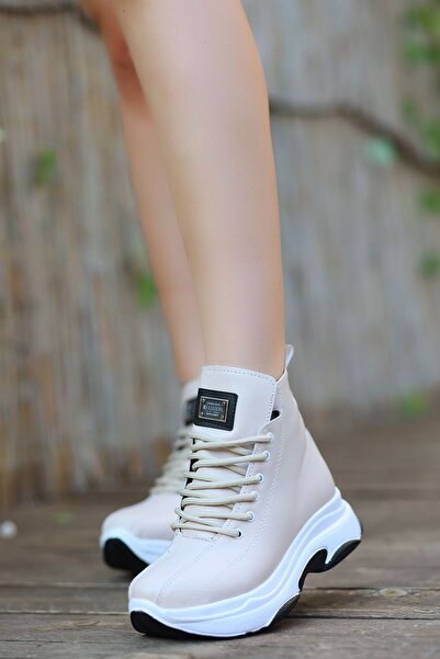 Madam Tarz Mark Embroidered Lace-Up Sports Boots