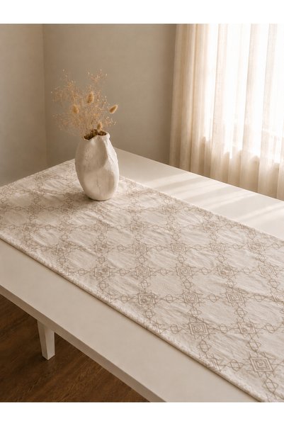 Typoniq Attitude Included سجادة مطرزة فاخرة 100% قطن - أزتك 54x134 سم