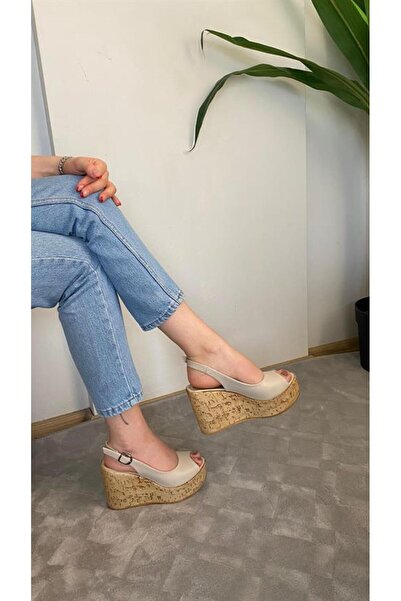 M&B COLLECT Γυναικεία παπούτσια μανιτάρι κρέμα δέρματος 10 εκ. με σφήνα τακού...