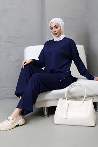 Pure Class Snap-Fastened Modal Fabric Tracksuit Set
