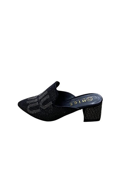 miçe shoes Γυναικείες παντόφλες με χοντρό τακούνι και κλειστή μύτη με πέτρες