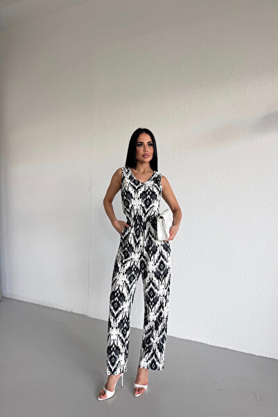 KAMACI BUTİK V-Neck Ruched Jumpsuit