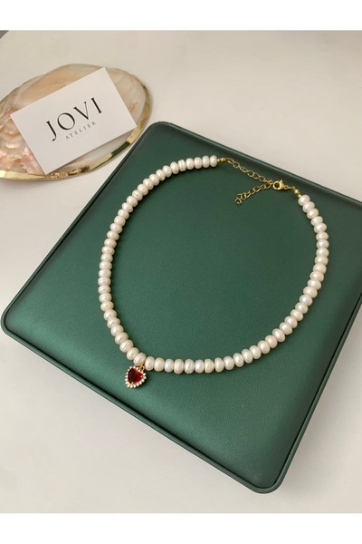 JOVİ ATELİER Doğal Rondela Kadın İnci Kolye | Kırmızı Kalp Charm