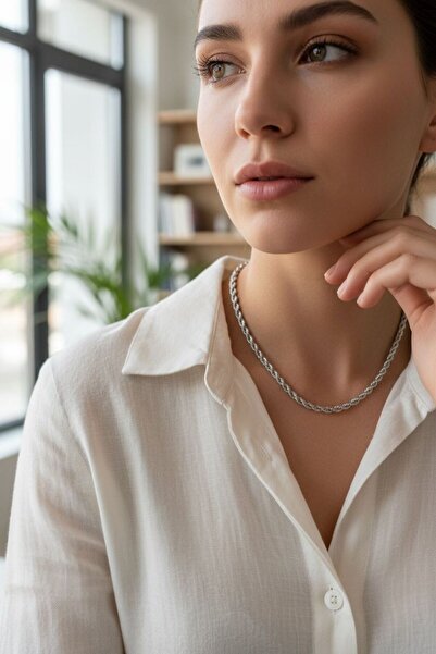 Perry Accesories قلادة إيطالية فضية من الفولاذ المقاوم للصدأ بتصميم خاص، قلاد...