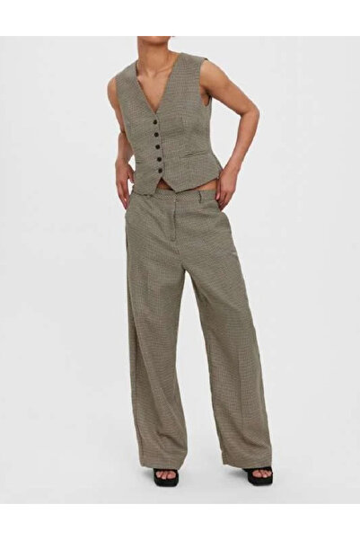 Evendi Pantaloni, Maro