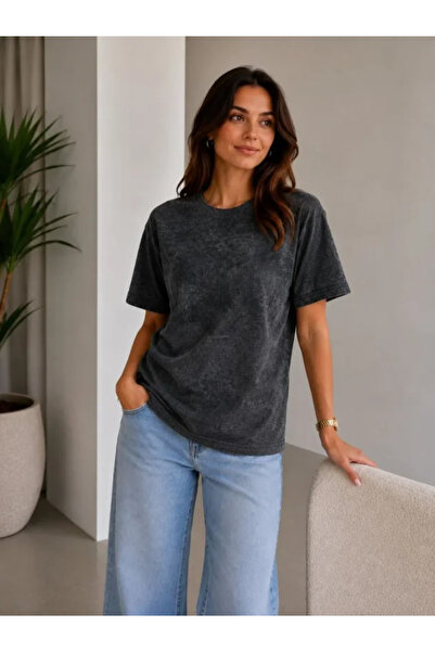 JANES Batik Patterned T-Shirt Crew Neck Short Sleeve Regular Fit T-Shirt - Black