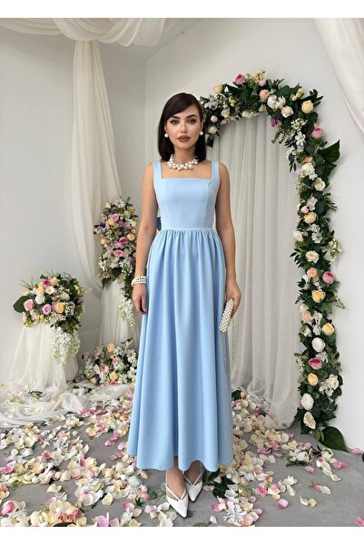 Caddebostan Moda فستان سهرة هيلين بياقة مربعة وتفاصيل فيونكة على الظهر، فستان...