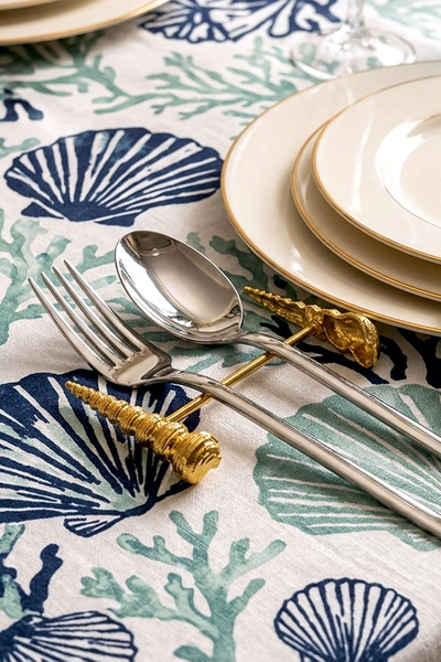 Kitchen Life 6-Piece Metal Gold Sea Fork Spoon Knife Stand