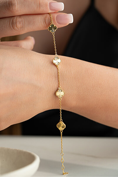 Silvano Jewelry 925 Ayar Gümüş 18 K Altın Kaplama Kalemli Yonca Bileklik