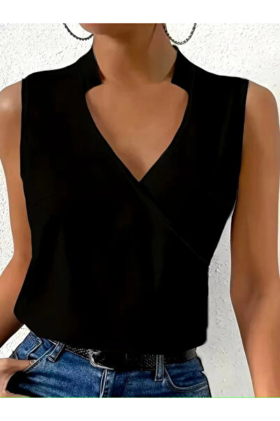 Butik Women's Sleeveless Judge Collar Heart Collar Detailed Sandy Blouse
