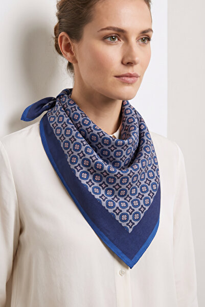 Milleniva Retro Motif Pattern Blue Gray Soft Matte Women's Square Scarf