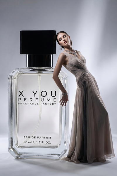 Cr Noır 50ml Edp Woman Perfume W64