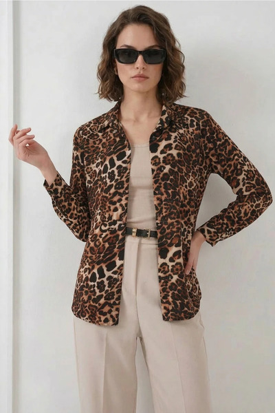 buğrahayalin Women's Leopard Patterned Viscose Brown Shirt