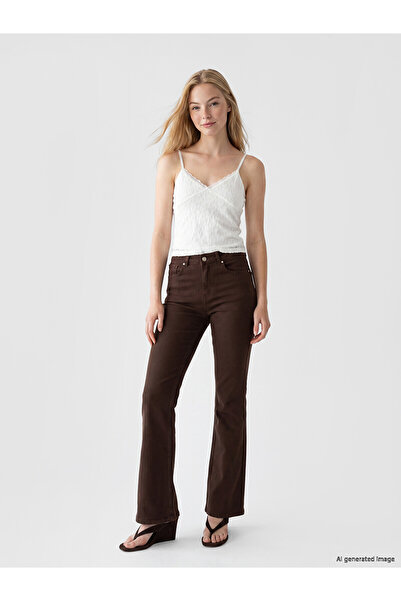LC Waikiki Trendlucky V-Neck Ruched Rope Strap Crop Blouse with Difference