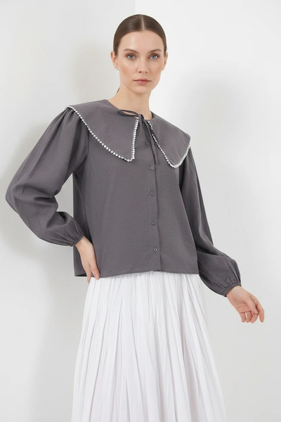 buğrahayalin Women's Baby Collar Detailed Cotton Anthracite Shirt