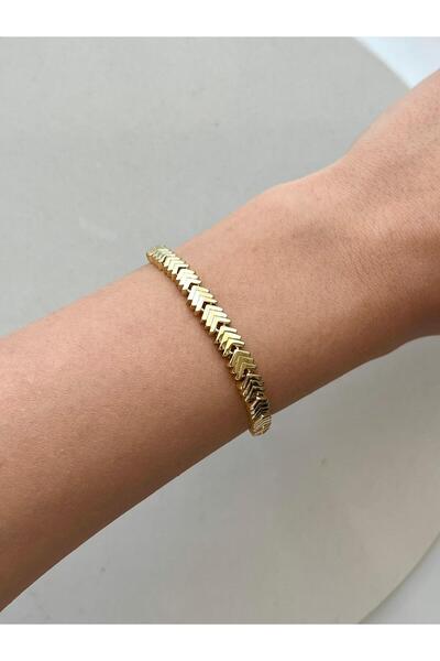 Charmist Çelik üzeri altın kaplama özel koleksiyon ok motifli gold bileklik