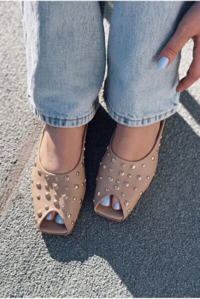 I Love Shoes Mystera Nude Matte Leather Women's Slippers