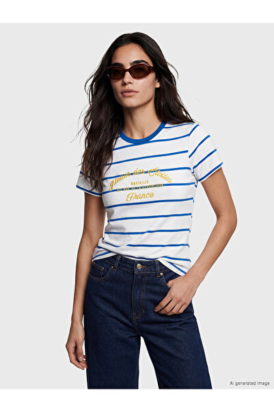 LC Waikiki Esvab • Modern & Distinctive Zero Roba Collar Striped Women's T-Shirt