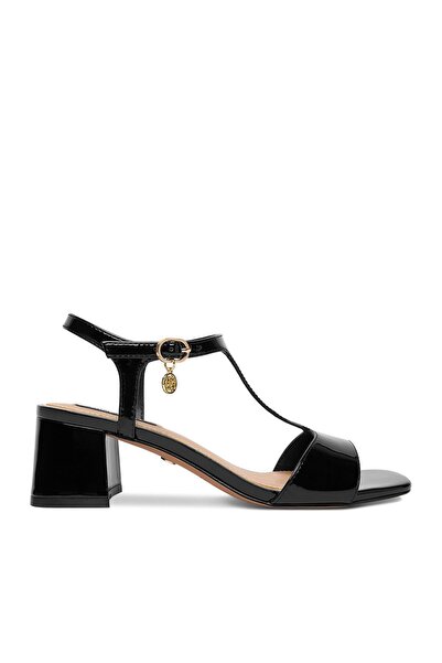 Nine West Γυναικεία Σανδάλια Μαύρα