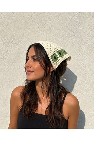 Goldmine Women's Floral Mesh Knitted Triangle Bandana Green
