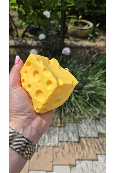 SquishyFun Cheese squishy