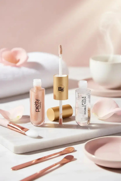 Miniso أحمر شفاه لامع مزدوج الجوانب وزيت للشفاه من بريتي بيوتي - مكياج شفاه ل...