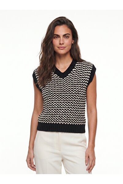 ONLOOX Black Ecru Knitwear Fabric V-Neck Standard Fit Striped Detailed Knitte...
