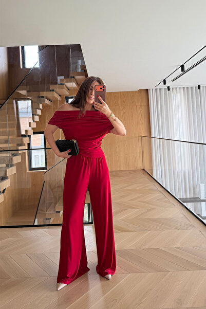 Özge Özgenç Yanı Büzgülü Bluz Pantolon Takım