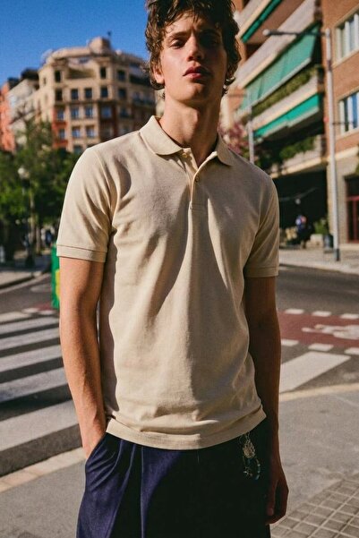 comstar Men's Basic Street Style Cream Polo Neck T-Shirt