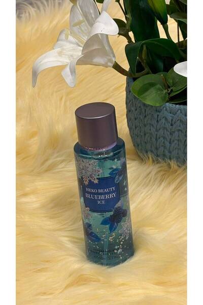fragrance Blueberry Body Spray for a Beautiful and Refreshing Scent 250ml