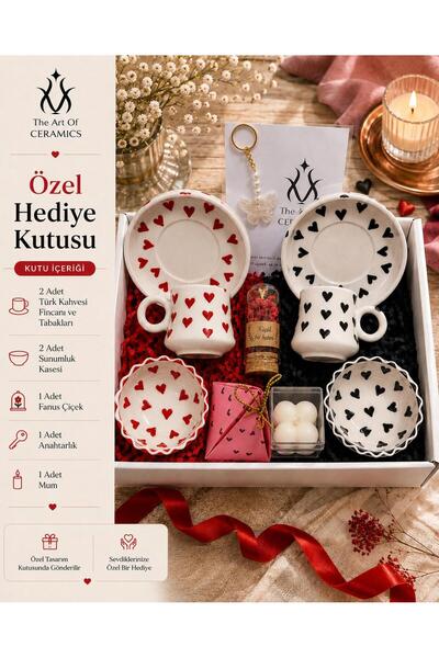 Ceramic Kırmızı-Siyah Kalp Desenli 2'li Fincan Seti