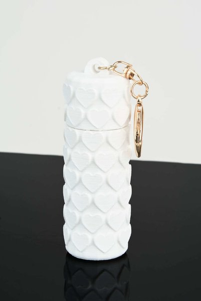 Vivaq Heart Pattern White Lipstick Lip Gloss Case 3D Printing Charm Bag Accessory Keychain