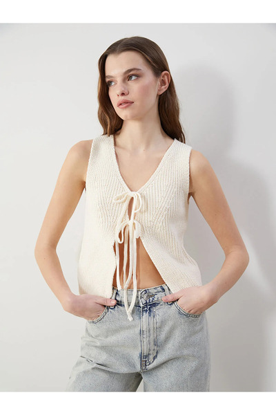 LC Waikiki Khaki V-Neck Openwork Women's Knitwear Vest