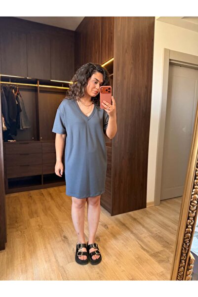 BÜŞRA PERKER V-Neck Short Sleeve Basic Dress