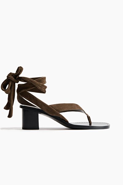 H&M Topuklu Süet Sandalet