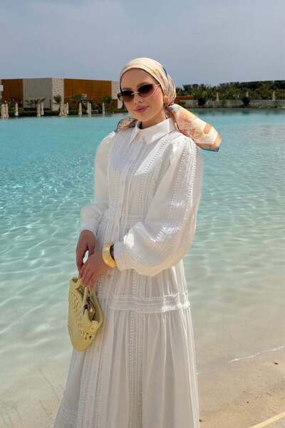 Şule Giyim Belinda Guipure Detailed Dress White