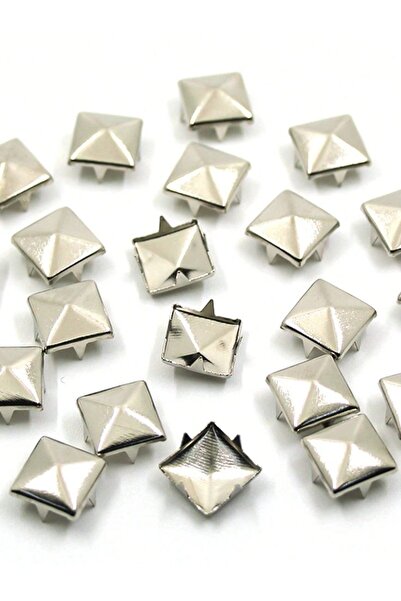 Aksabeltchokers 10 mm 50 adet süs 4 bacaklı piramit trok