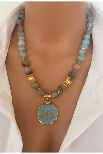 TARZ-I TAKI Natural Stone 10 mm Variegated Mediterranean Quartz Gold-Plated Women's Necklace in Special Gift Box