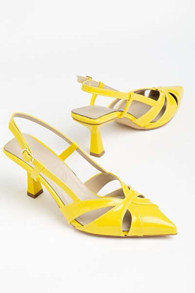 Moda Eleysa Terra Women's Yellow Patent Leather Buckle Detailed Thin Heeled C...