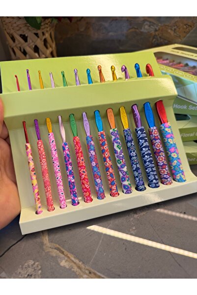 EVİNHOBİMALZEMELERİ Çiçekli tığ set